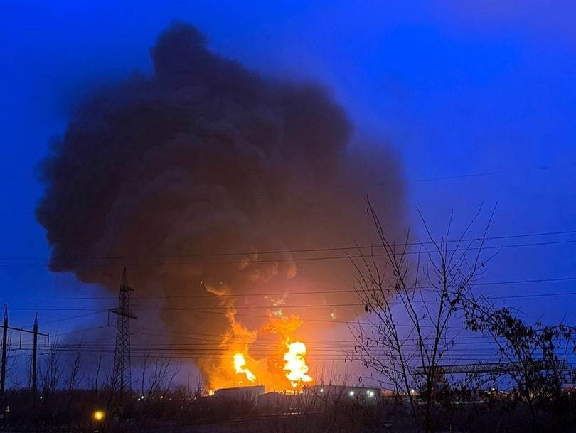 Rusia: Incendiu la un depozit de carburanţi din Belgorod, guvernatorul regional susţine că a fost un atac ucrainean