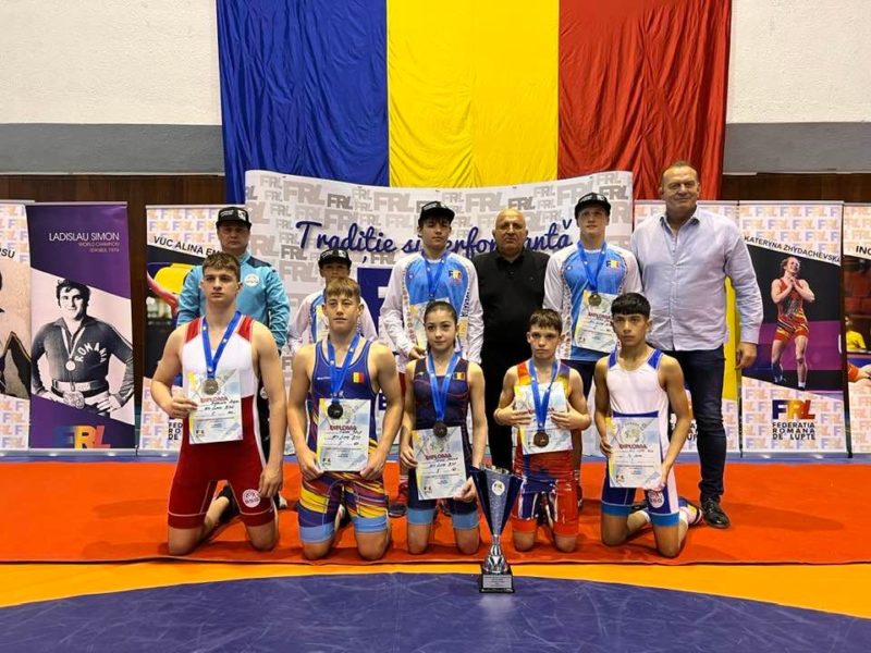 Luptătorii târgumureșeni, cei mai buni la Naționalele Under 15