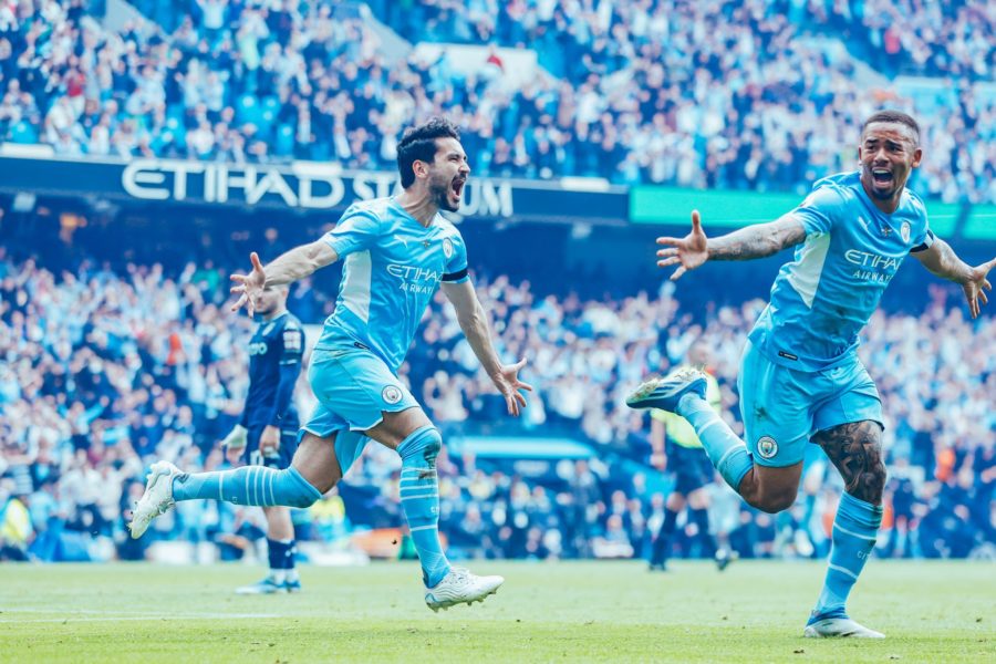 “Cetățenii”, din nou campionii Angliei