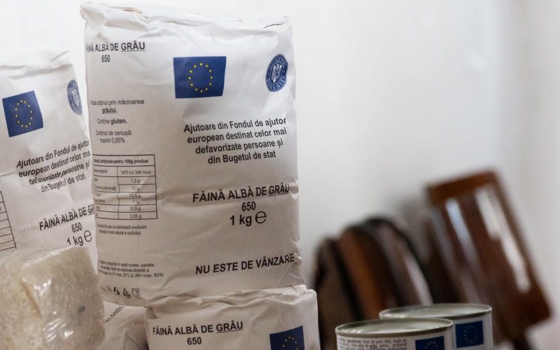 Astăzi începe distribuirea ajutoarelor alimentare la Tg.Mureș