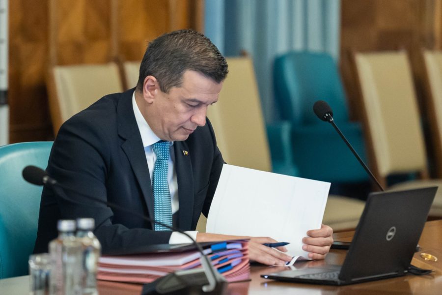 Ministrul Grindeanu: Sunt convins că Aeroportul Braşov va avea un trafic care să îl ducă într-o zonă de profitabilitate