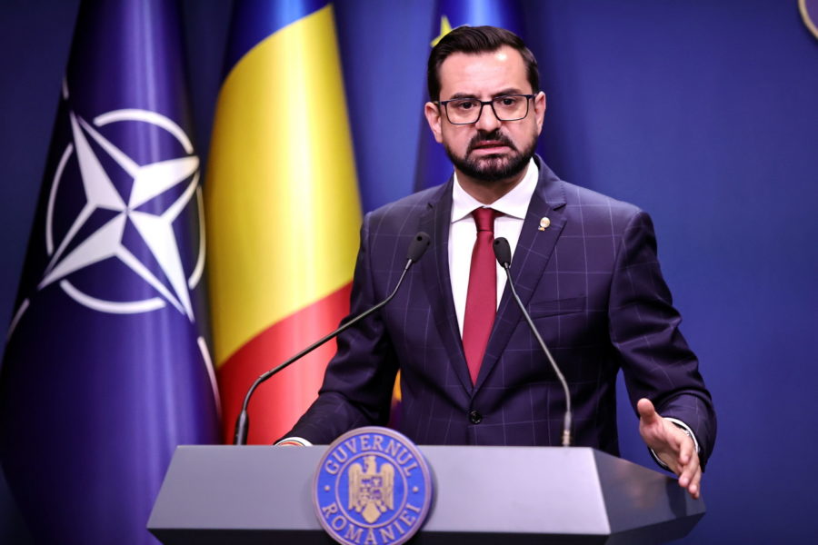 Chesnoiu: Vom folosi acoperişurile fermelor şi fabricilor din industria alimentară să ne asigurăm independenţa energetică