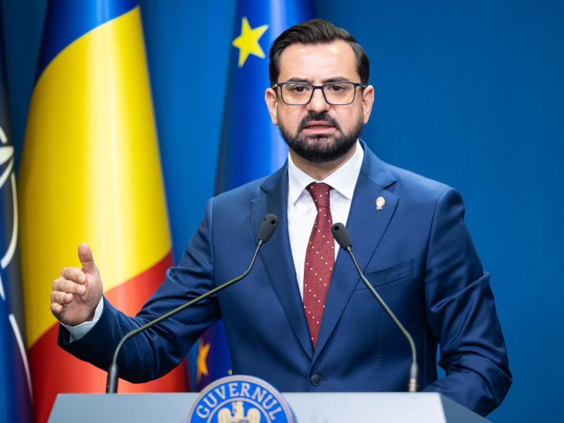 Ministrul Agriculturii, Adrian Chesnoiu, a demisionat din funcție. Premierul Nicolae Ciucă a luat act de demisie Ministrul Agriculturii, Adrian Chesnoiu, a demisionat din funcție. Premierul Nicolae Ciucă a luat act de demisie