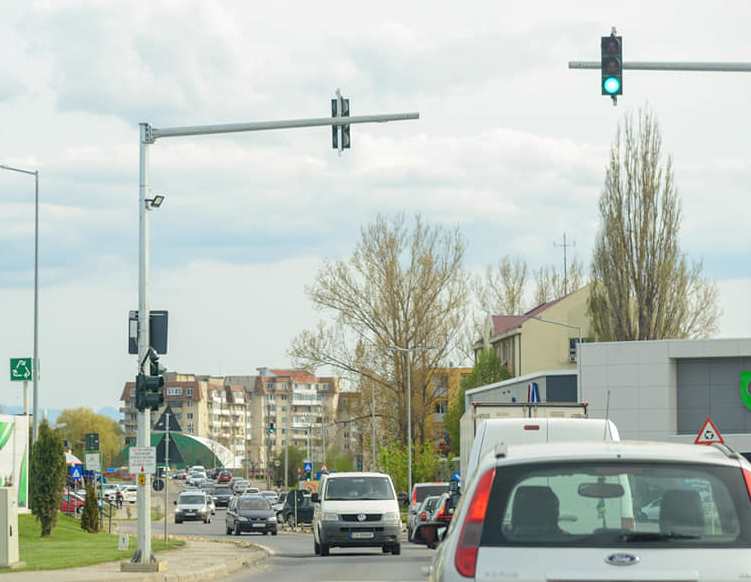 Aproape 1,6 milioane de poliţe RCA emise de compania de asigurări Euroins sunt active