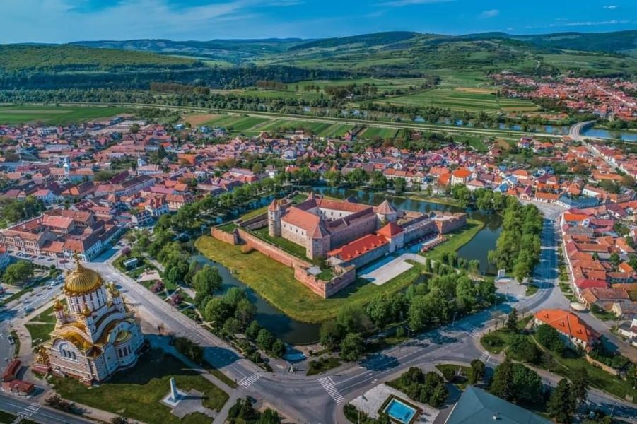 După 50 de ani de funcționare, rampa de gunoi din Făgăraș a fost închisă definitiv și ecologizată