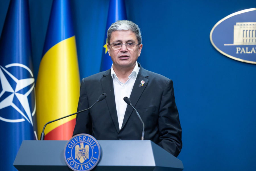 Zeci de mii de vouchere pentru alimente au fost blocate