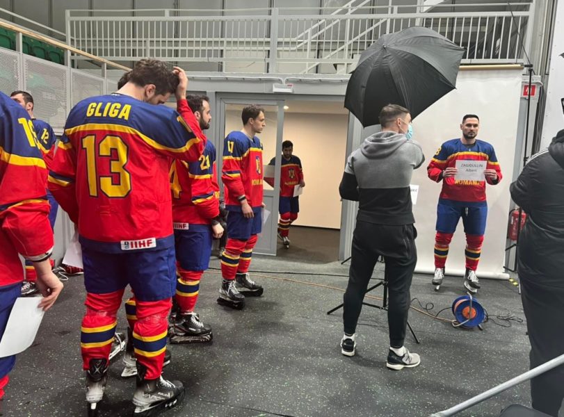 Hocheiștii tricolori, debut contra Sloveniei la Mondiale