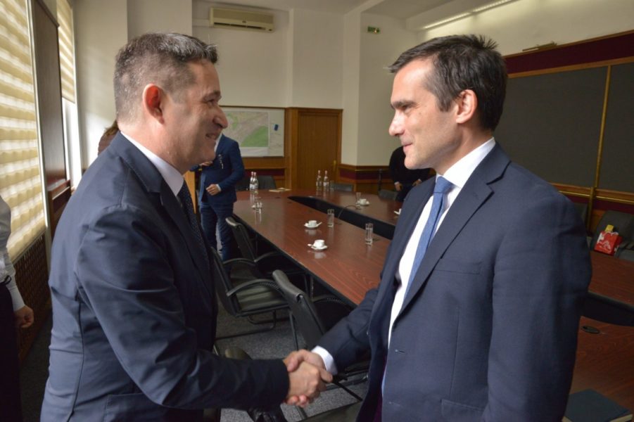 Învățământul profesional dual va fi dezvoltat la Brașov după model elvețian
