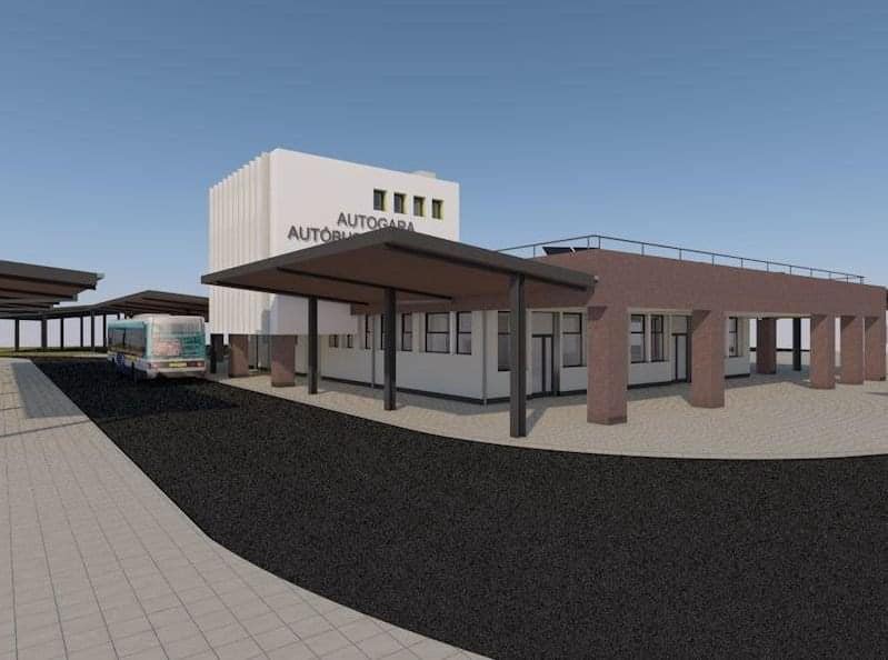 Lucrările la Autogara din Miercurea Ciuc trenează, iar constructorul ar putea fi penalizat