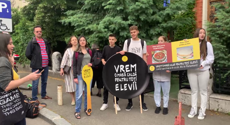 Protest Declic în faţa Ministerului Educaţiei