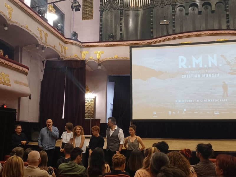 R.M.N. /FILMBOX
