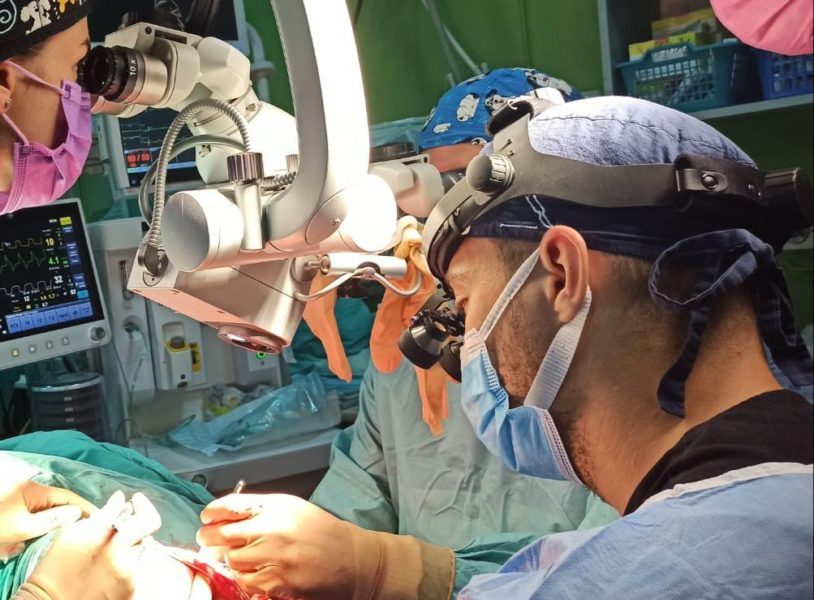 Intervenţie de reimplantare scalp realizată cu succes la Spitalul Clinic Judeţean de Urgenţă Târgu Mureş