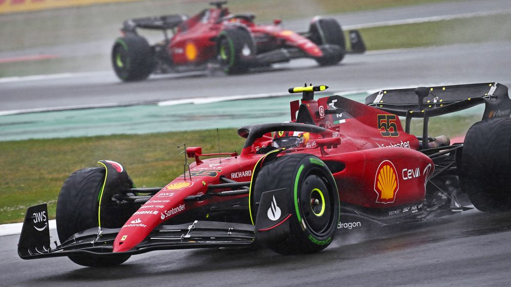 Formula 1: Pole position la Silverstone
