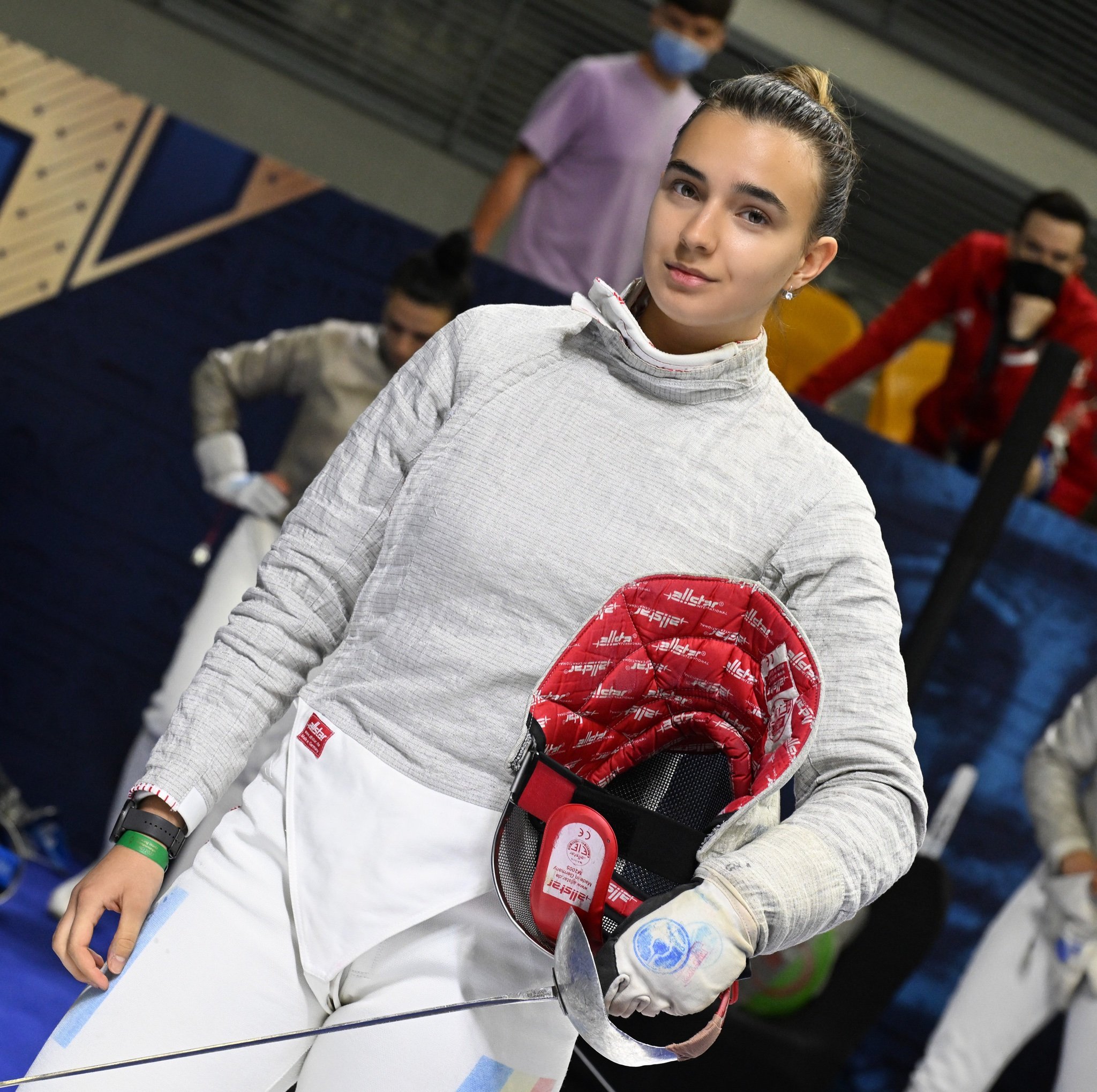 „Mondialul” de scrimă: succese românești la sabie feminin