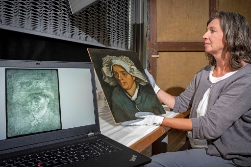 Vincent van Gogh: Autoportret ascuns detectat printr-o scanare cu raze X Vincent van Gogh: Autoportret ascuns detectat printr-o scanare cu raze X