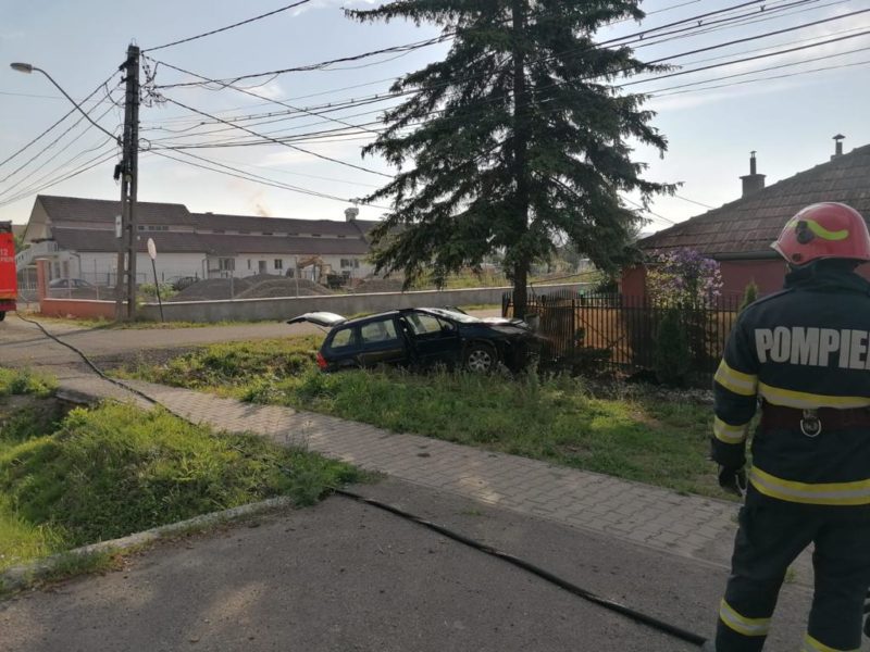În urma unui accident rutier s-au produs scurgeri de gaz în Reghin
