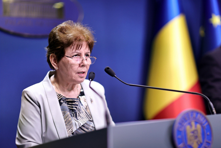 România se află în primul scenariu de evoluţie a noului val al pandemiei de COVID