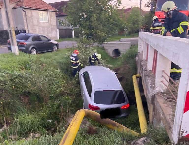 Șofer accidentat la Ideciu de Jos, jud. Mureș