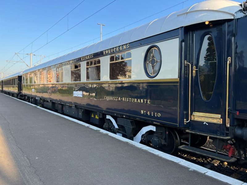 Celebrul tren Orient Express revine în România