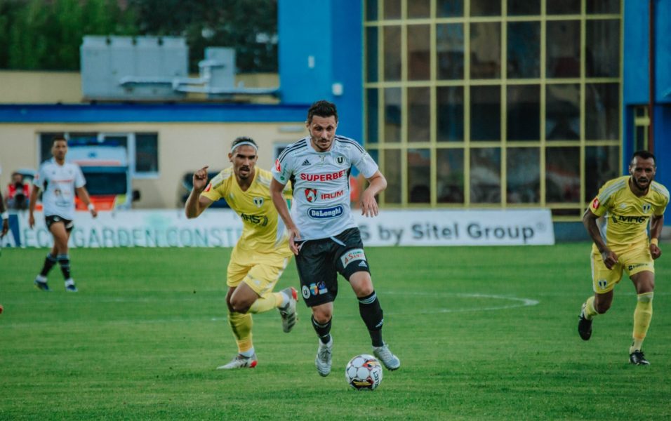 Petrolul a câștigat derby-ul nou-promovatelor