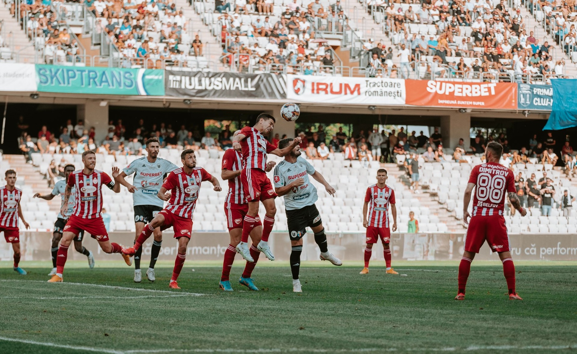 Superliga de fotbal-etapa a 6-a