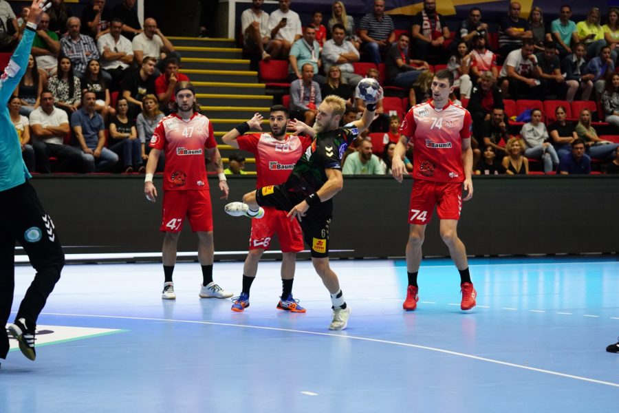 Dinamo, învinsă în Liga Campionilor la handbal