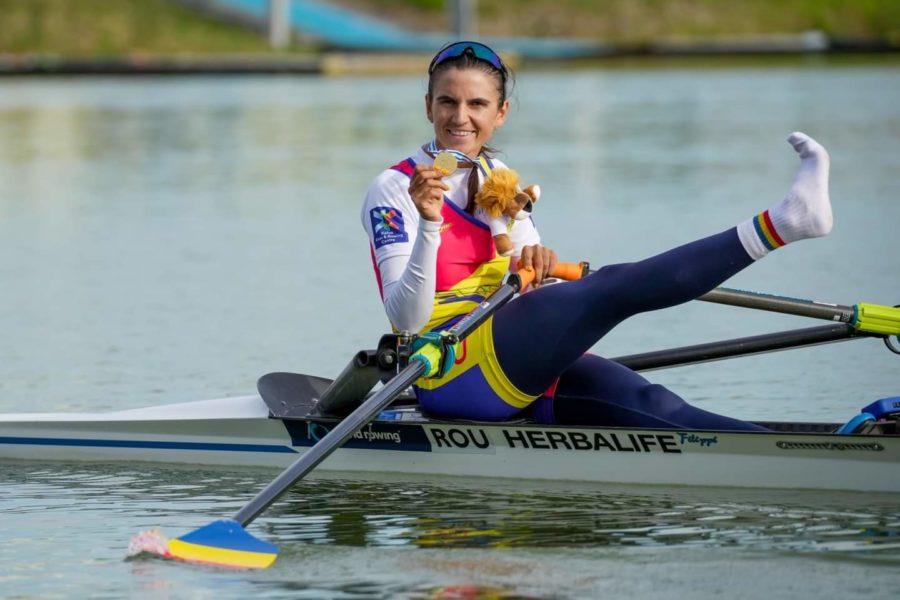 Două medalii de aur mondial la canotaj!