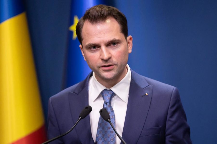 Digitalizarea sistemului românesc de sănătate este necesară pentru a salva mai multe vieţi, susţine ministrul de resort, Sebastian Burduja Digitalizarea sistemului românesc de sănătate este necesară pentru a salva mai multe vieţi, susţine ministrul de resort, Sebastian Burduja