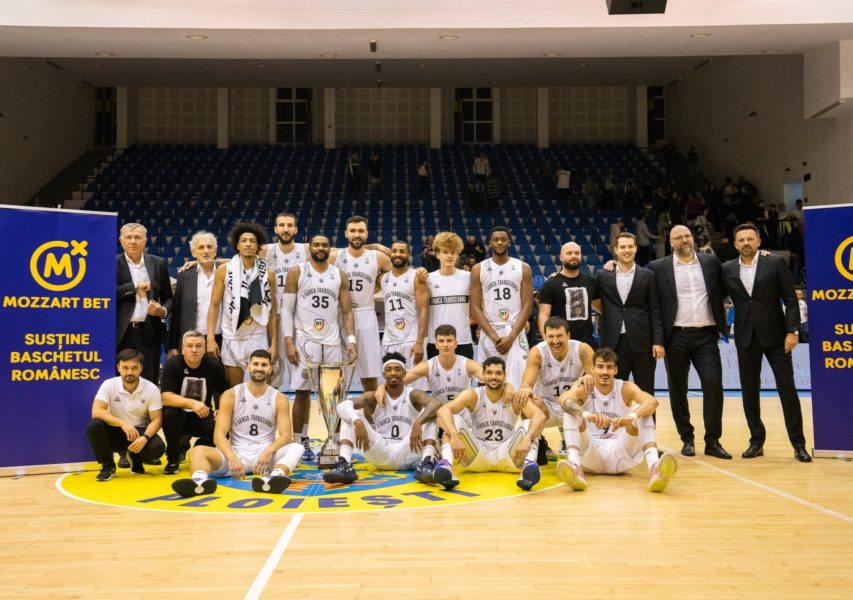 Baschetbaliștii clujeni au luat și Super Cupa
