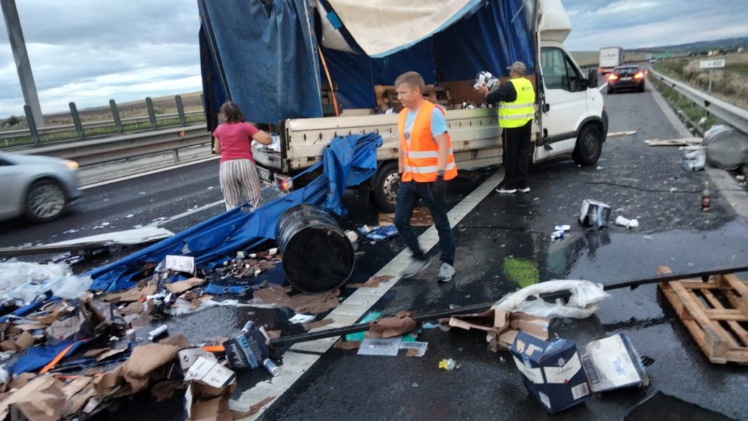 Accident pe autostrada A1, în zona aeroportului Sibiu