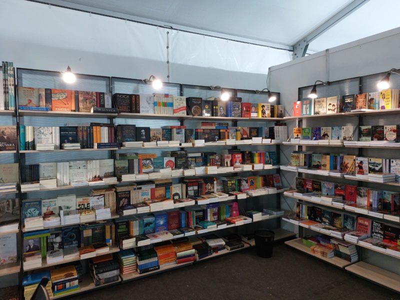 Continuă, astăzi, la Iași, cea de-a șaptea ediție a Târgului de Carte Gaudeamus Radio România