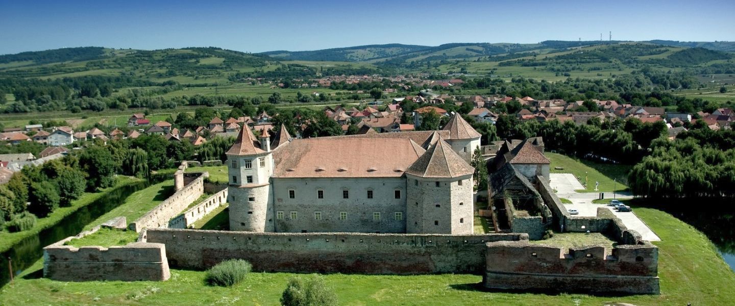Făgărașul împlinește astăzi 733 de ani de la prima atestare documentară Făgărașul împlinește astăzi 733 de ani de la prima atestare documentară