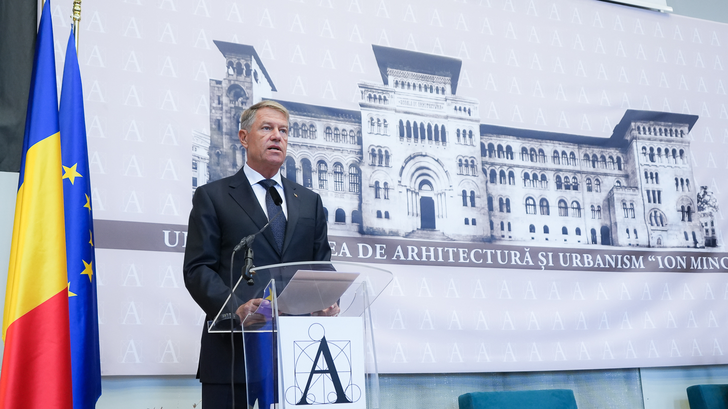 Iohannis: Avem nevoie de toleranţă zero în privinţa plagiatului