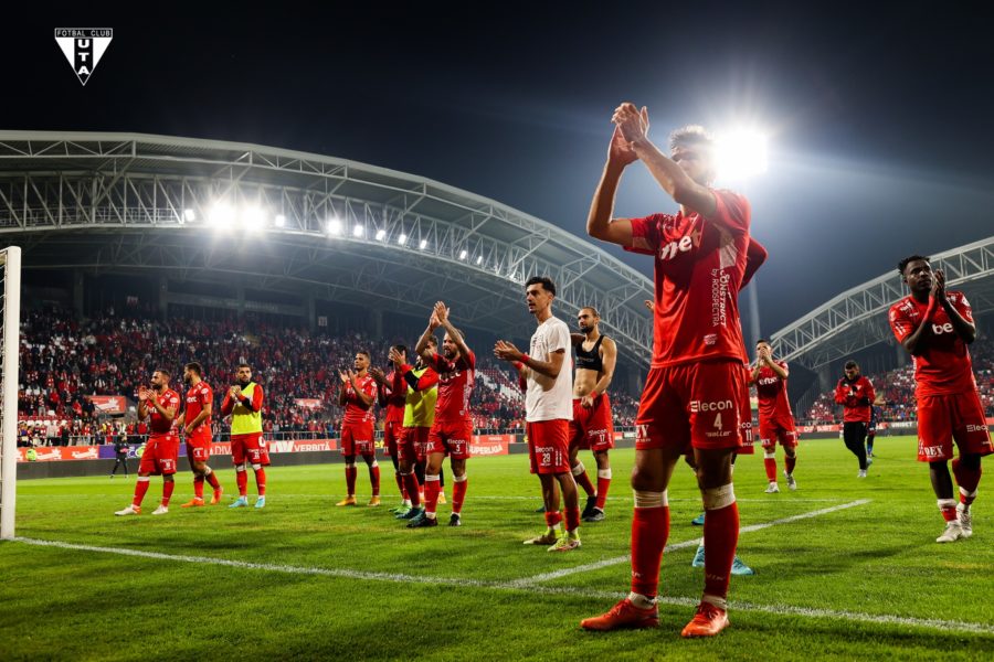UTA Arad rămâne în Superligă, după 5-1 în barajul cu Gloria Buzău