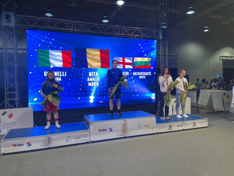 Pugiliștii români, 5 medalii la Europenele de juniori Pugiliștii români, 5 medalii la Europenele de juniori