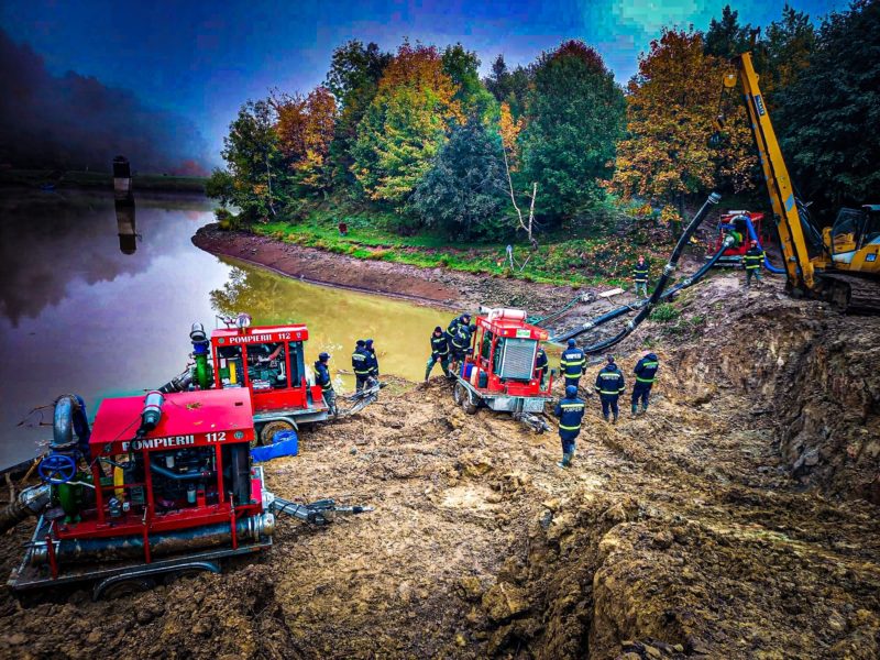 Nivelul apei din lacul de acumulare Tăul Mare a scăzut, prin evacuare, cu 3 metri