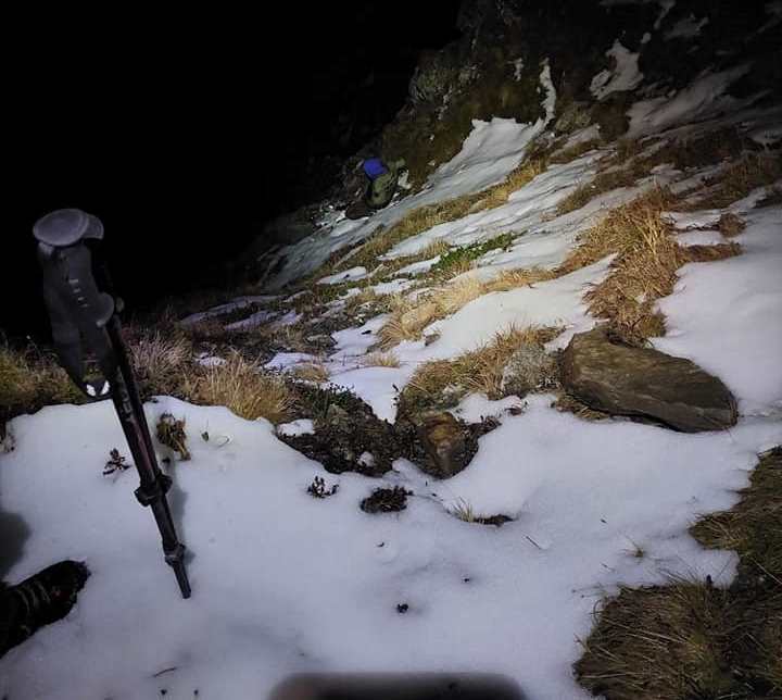Turist ucrainean rătăcit în Făgăraş, coborât de pe munte după peste 10 ore