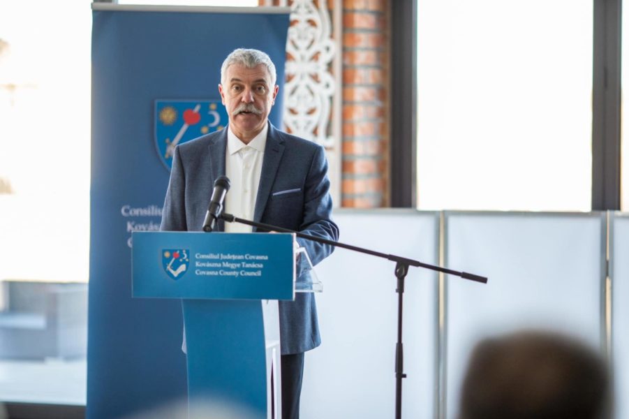 Consiliul Judeţean Covasna a alocat 50.000 lei pentru sărbătorirea Zilei Naţionale a României