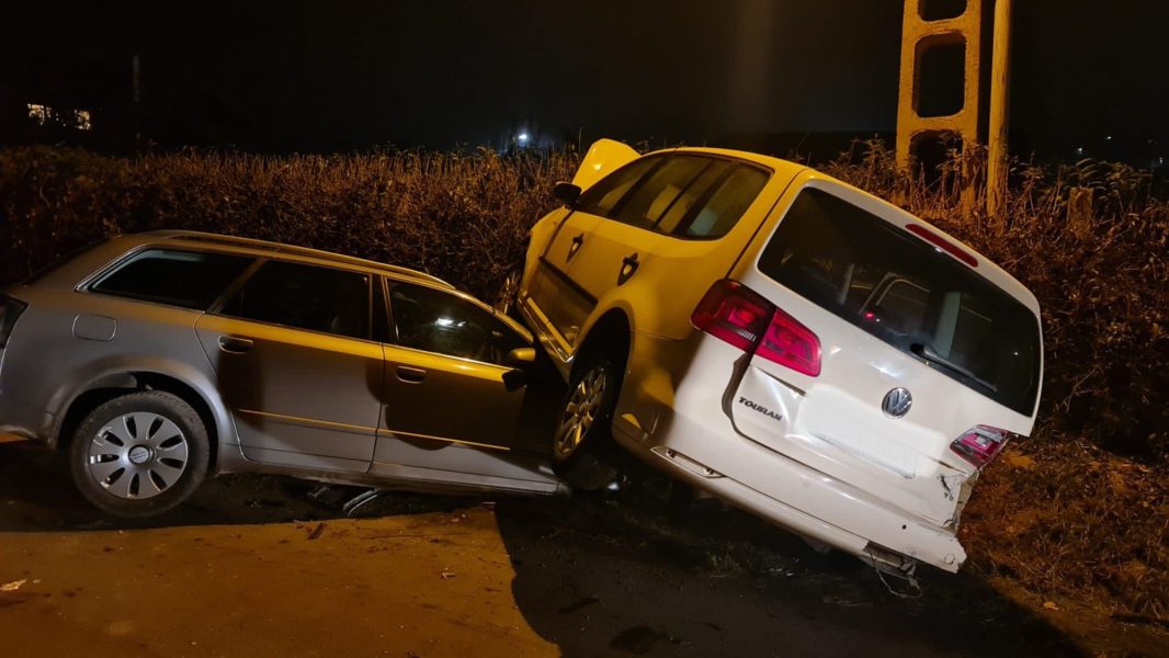 Două accidente rutiere în Mureș, în această dimineață