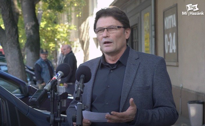 Politicianul maghiar care a amenințat o jurnalistă de la Radio Tg.Mureș a demisionat din funcție Politicianul maghiar care a amenințat o jurnalistă de la Radio Tg.Mureș a demisionat din funcție