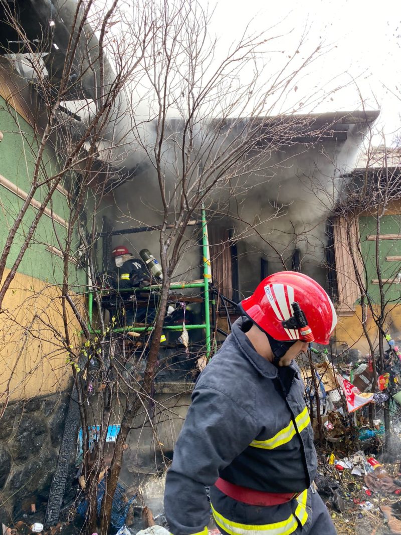 O femeie din Sovata a ajuns la spital, în urma unui incendiu