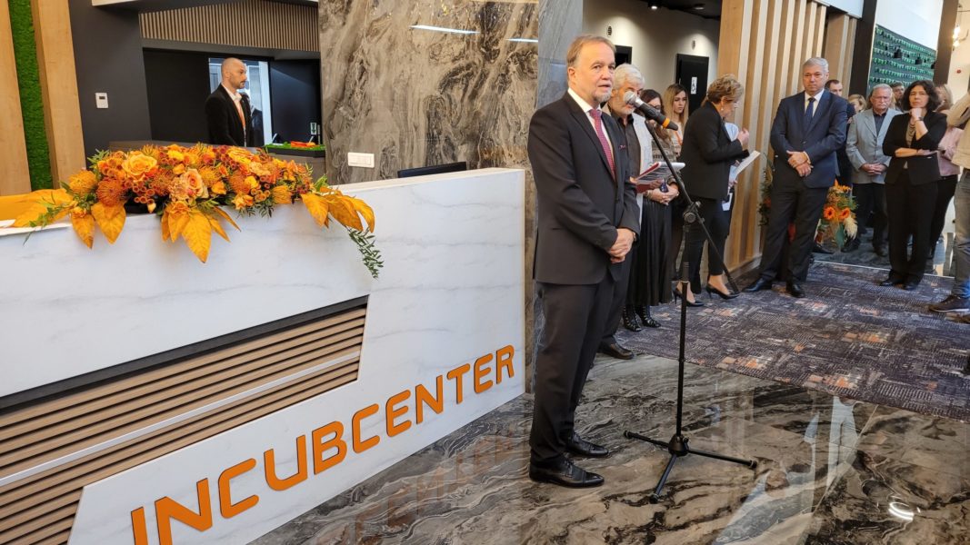 S-a deschis Incubcenter la Târgu Mureș