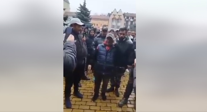 Gunoierii din Târgu Mureş au declanşat greva din cauza nemulţumirilor salariale