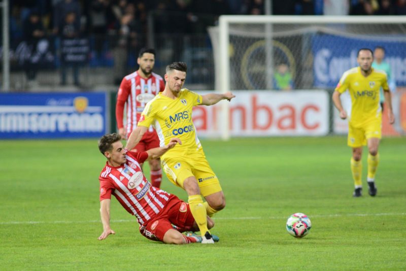 Sepsi și Petrolul deschid etapa a 18-a din Superligă