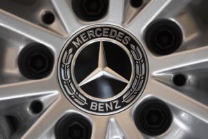Uzina Mercedes de la Sebeș va construi motoare pentru vehicule electrice, începând cu anul 2024