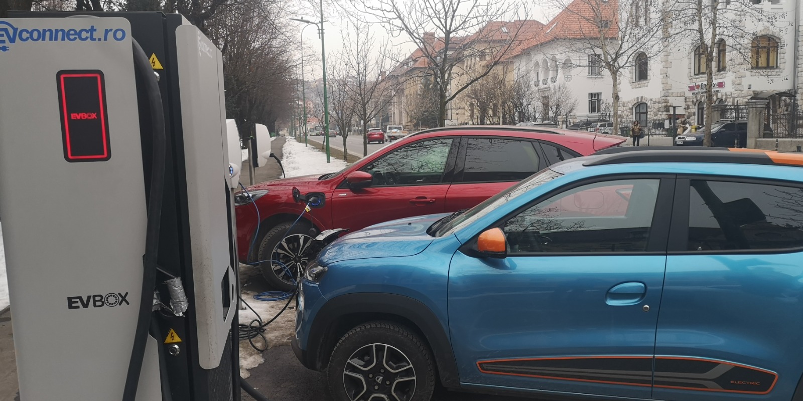Mâine expiră poliţele RCA emise de compania falimentară Euroins