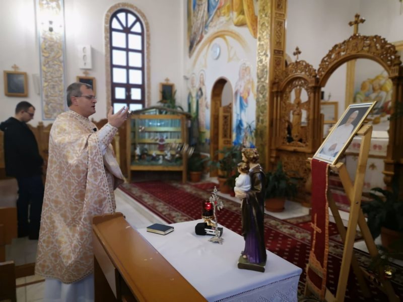 Requiem-uri în toate bisericile catolice mureșene pentru Papa Benedict