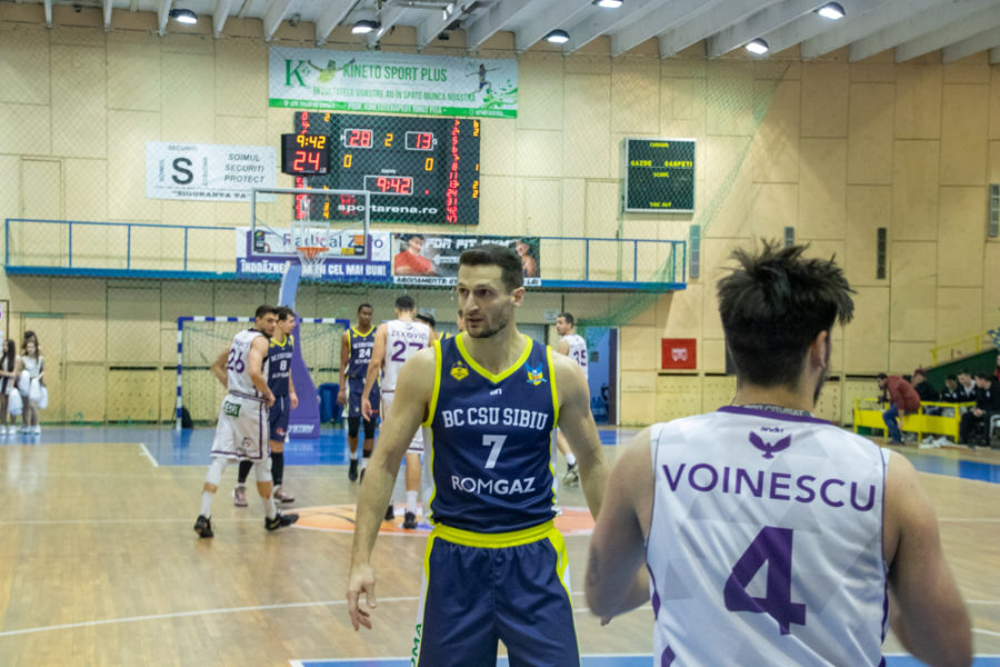 Pitești – Sibiu 83-69, la baschet masculin