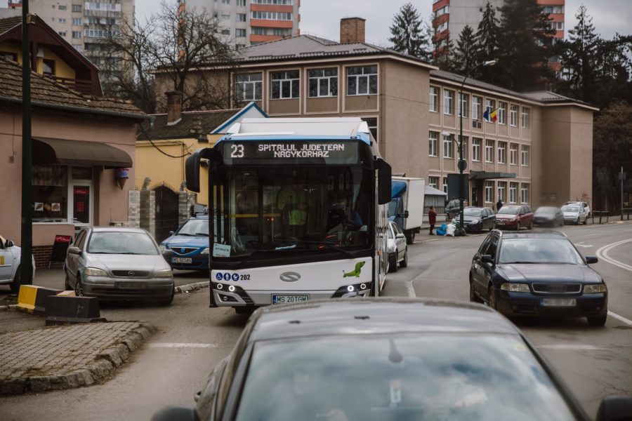 Autobuzele electrice sunt în teste pe străzile din Tg. Mureș