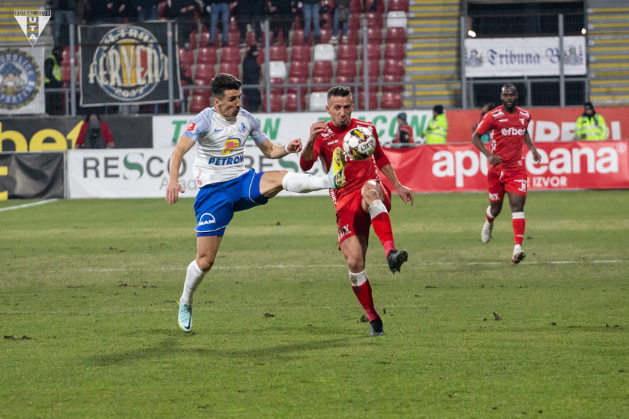 Farul, o nouă victorie în SuperLiga de fotbal